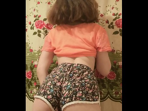 ❤️ Jovem sensual a despir os seus calções para a câmara ❤ Sexo vídeo em pt.sexvideosex.top ❤