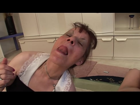 ❤️ Duas avós e um avô têm um ménage à trois ❤ Sexo vídeo em pt.sexvideosex.top ❤